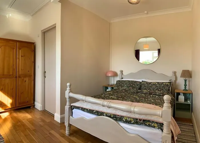 Holiday home Charming Farmland Escape In The Heart Of Ireland *